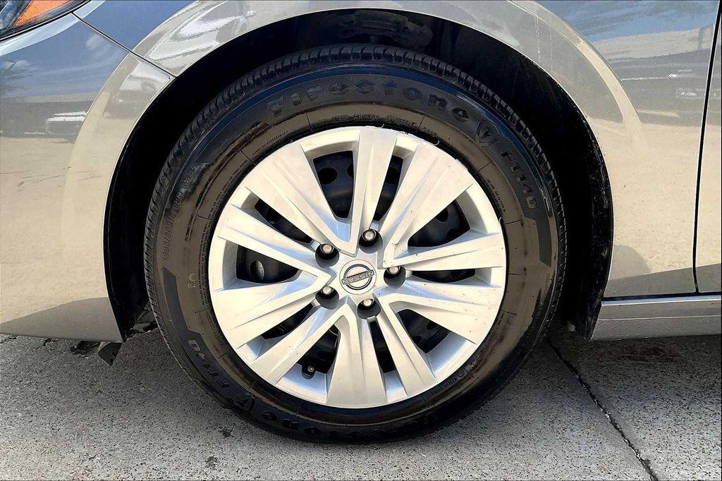 used 2024 Nissan Sentra car, priced at $17,498