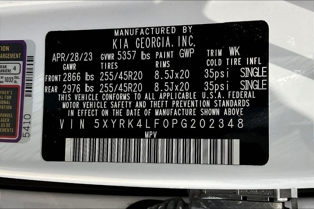 used 2023 Kia Sorento car, priced at $35,998