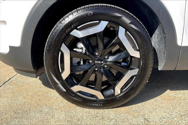 used 2023 Kia Telluride car, priced at $33,699