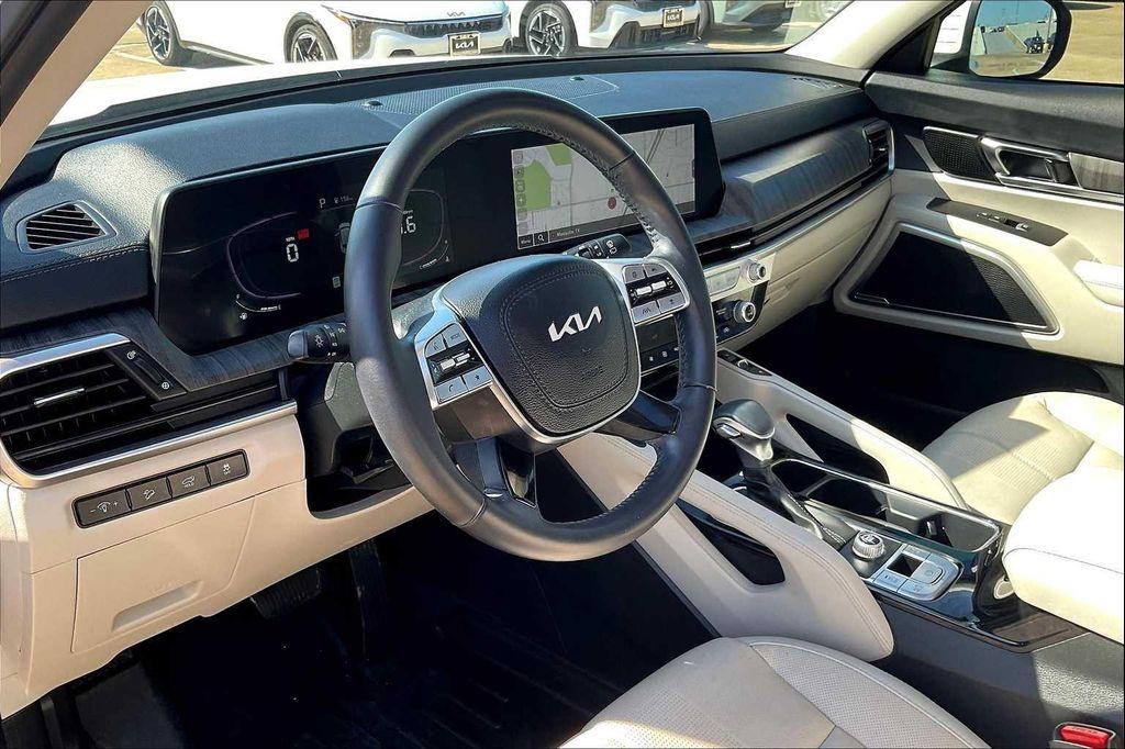 used 2023 Kia Telluride car, priced at $31,362