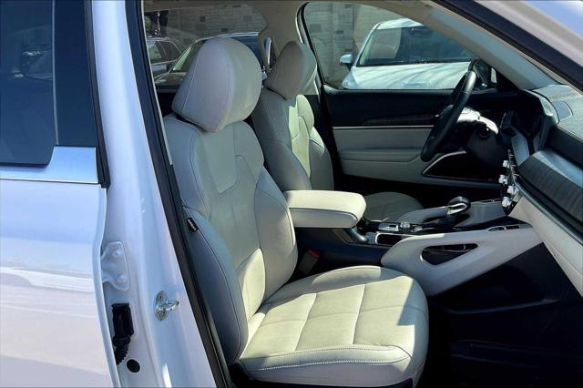 used 2023 Kia Telluride car, priced at $33,699