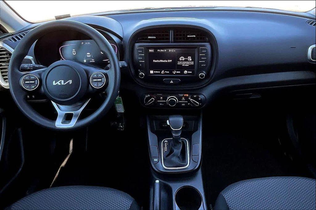 used 2024 Kia Soul car, priced at $18,891