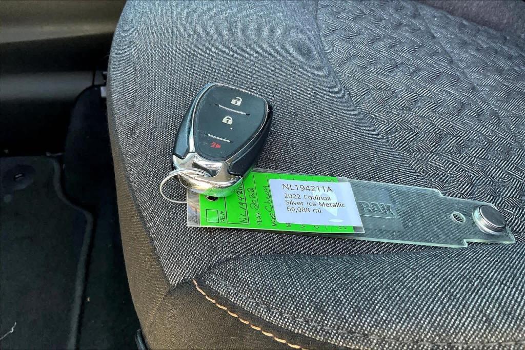 used 2022 Chevrolet Equinox car, priced at $19,268