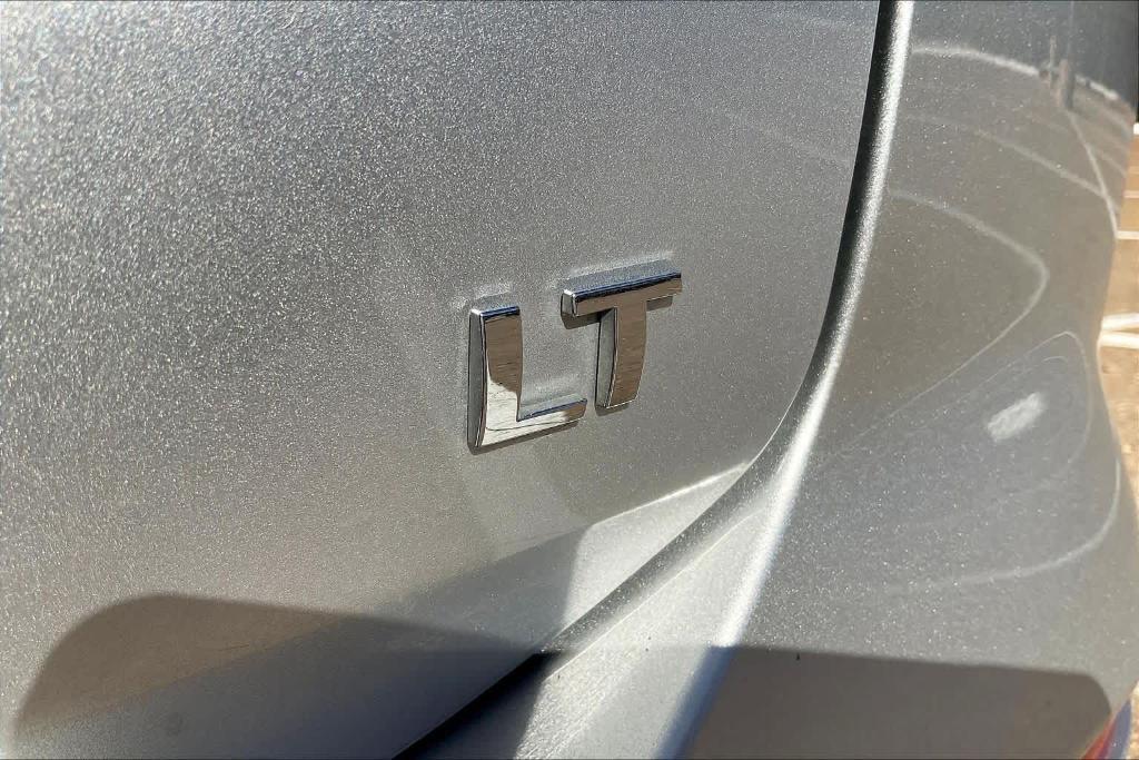 used 2022 Chevrolet Equinox car, priced at $19,268