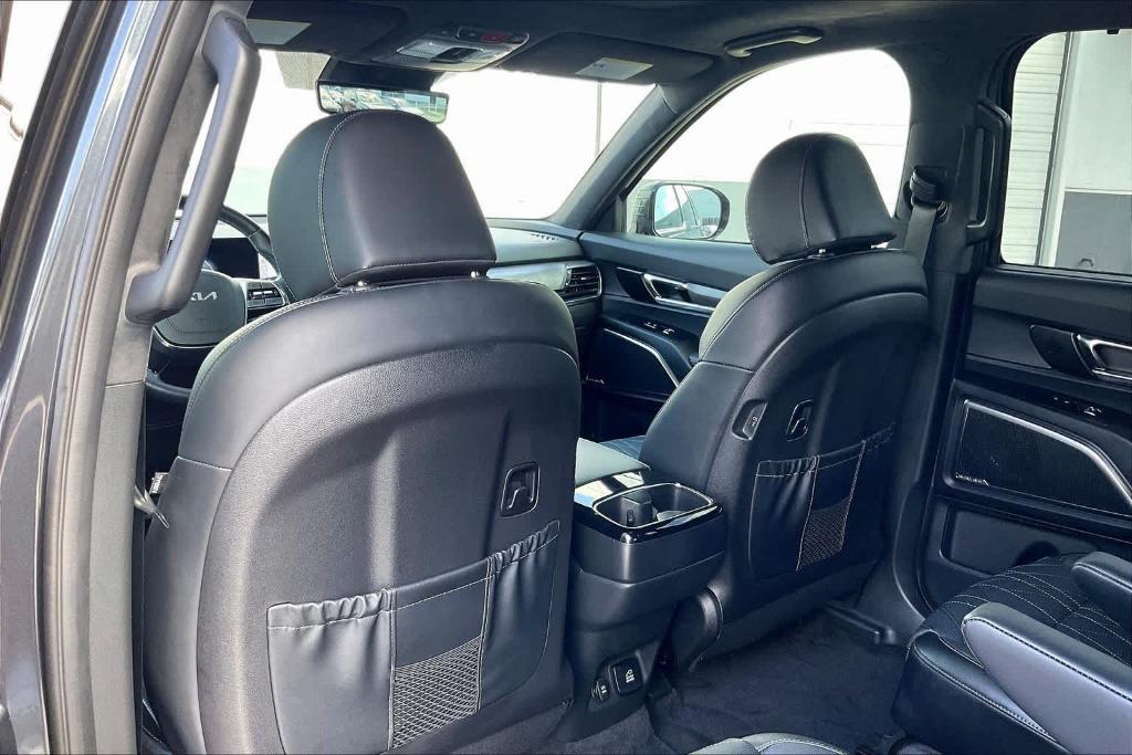 used 2023 Kia Telluride car, priced at $42,880