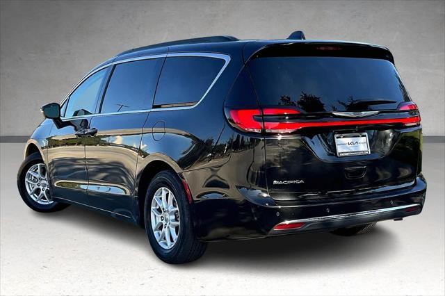 used 2022 Chrysler Pacifica car, priced at $20,686