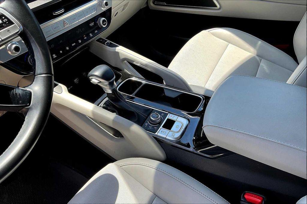 used 2024 Kia Telluride car, priced at $36,850