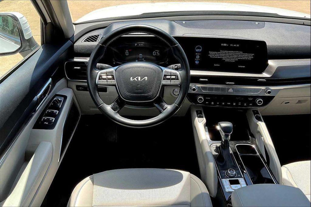used 2024 Kia Telluride car, priced at $36,850