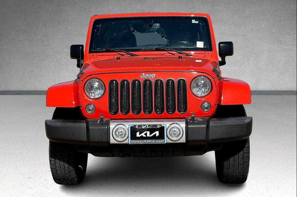 used 2015 Jeep Wrangler Unlimited car, priced at $19,199