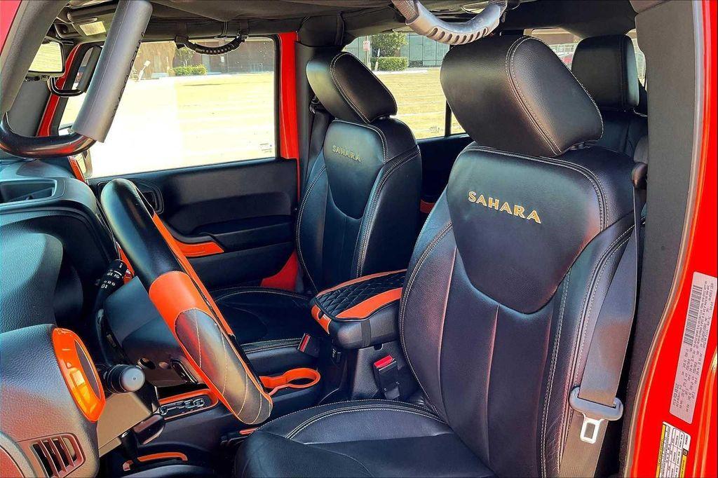 used 2015 Jeep Wrangler Unlimited car, priced at $19,199