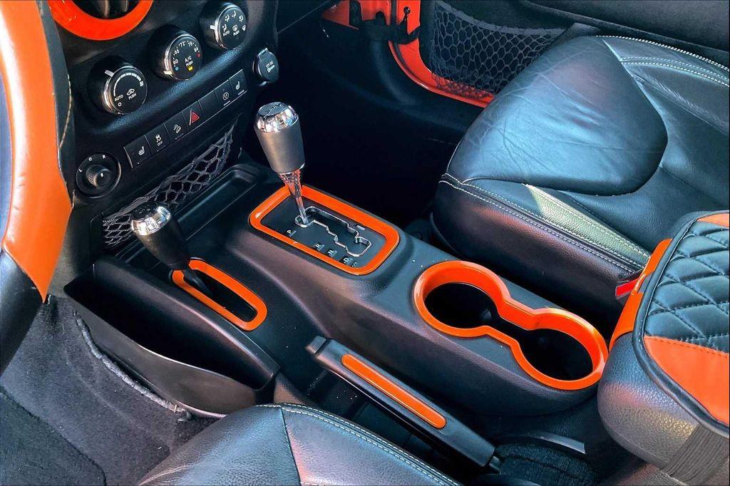 used 2015 Jeep Wrangler Unlimited car, priced at $19,199