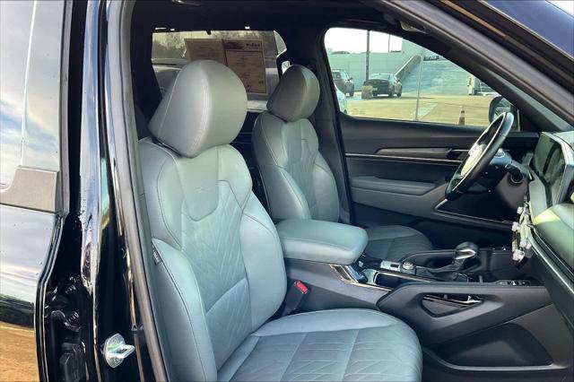 used 2023 Kia Telluride car, priced at $40,199
