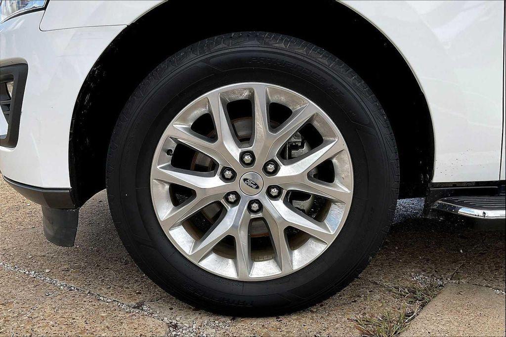 used 2020 Ford Expedition Max car, priced at $28,447
