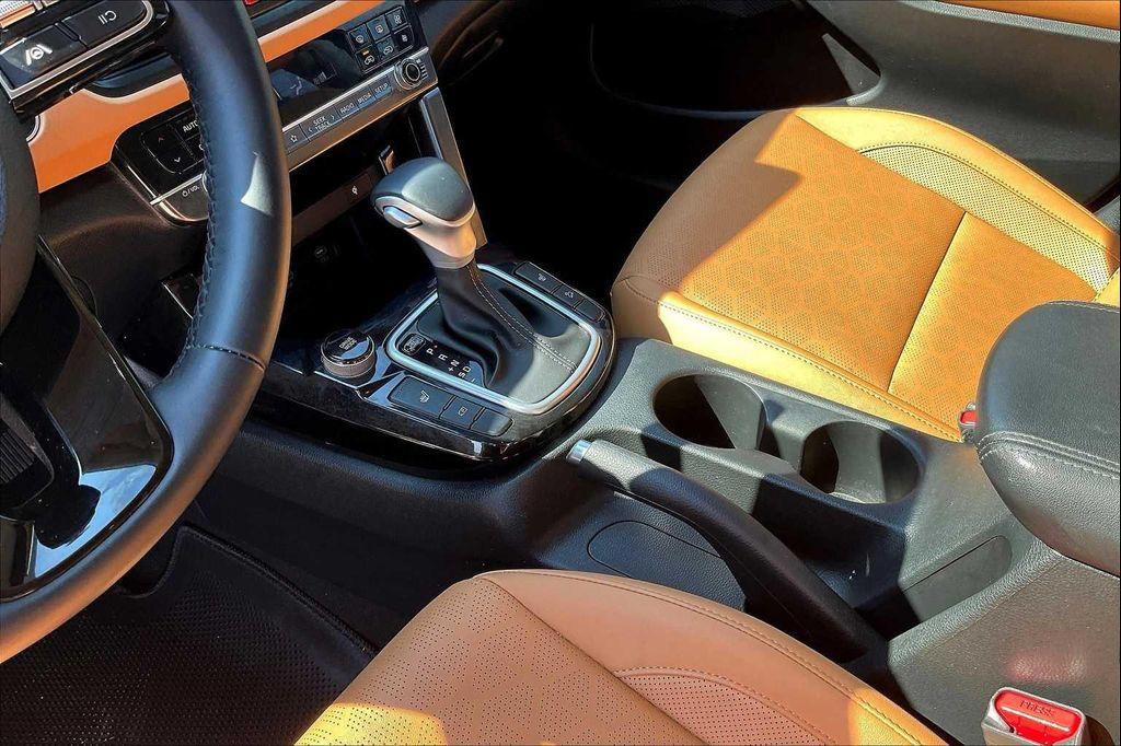 used 2024 Kia Seltos car, priced at $20,799