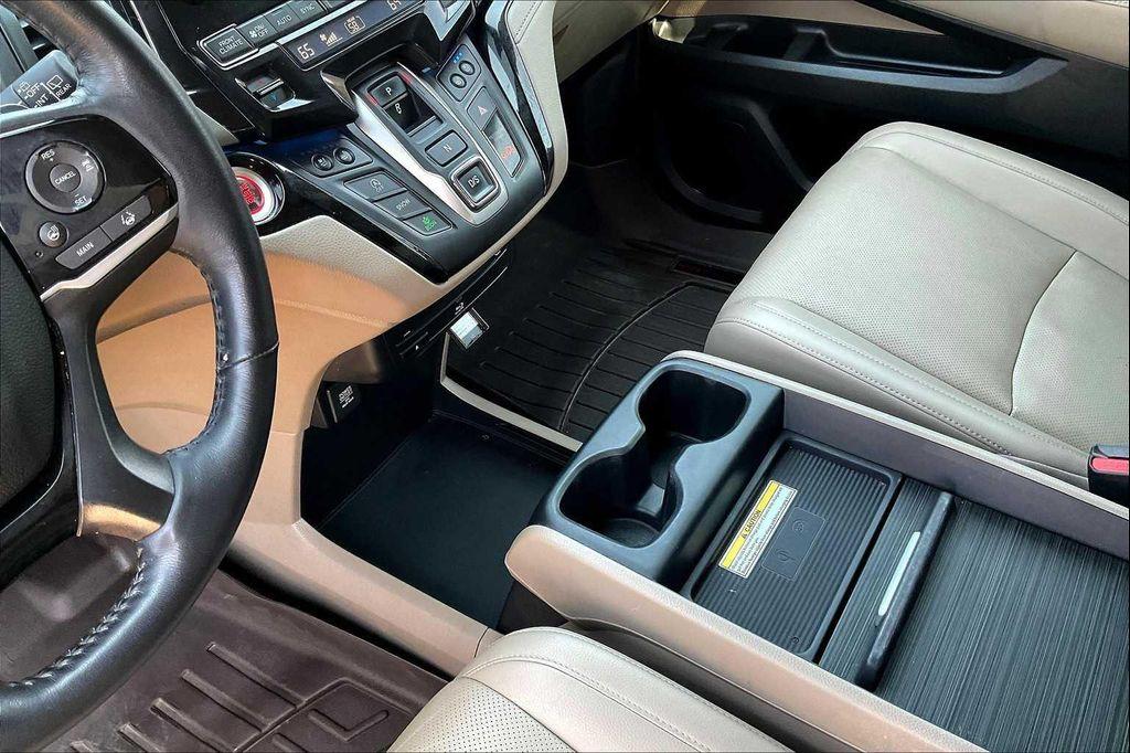 used 2020 Honda Odyssey car, priced at $23,596