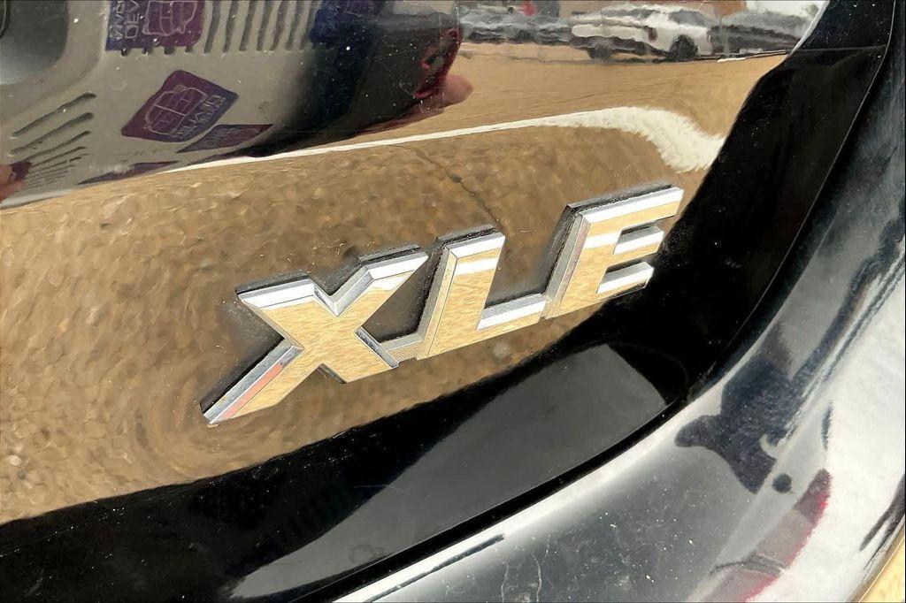 used 2019 Toyota Highlander car, priced at $23,341