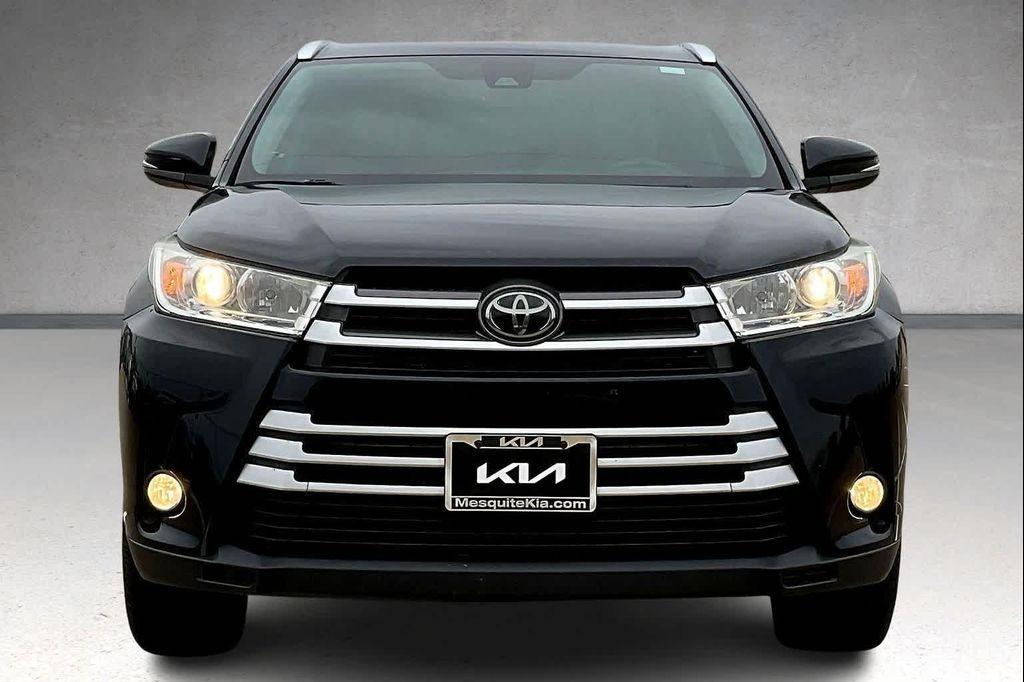 used 2019 Toyota Highlander car, priced at $23,341