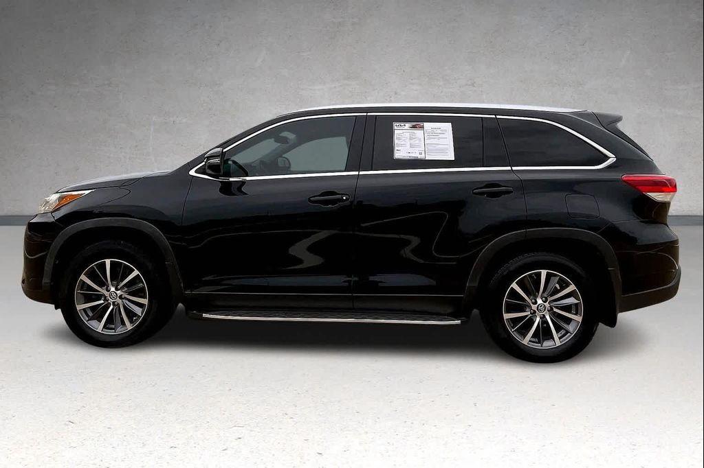 used 2019 Toyota Highlander car, priced at $23,341