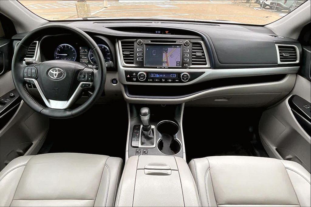 used 2019 Toyota Highlander car, priced at $23,341