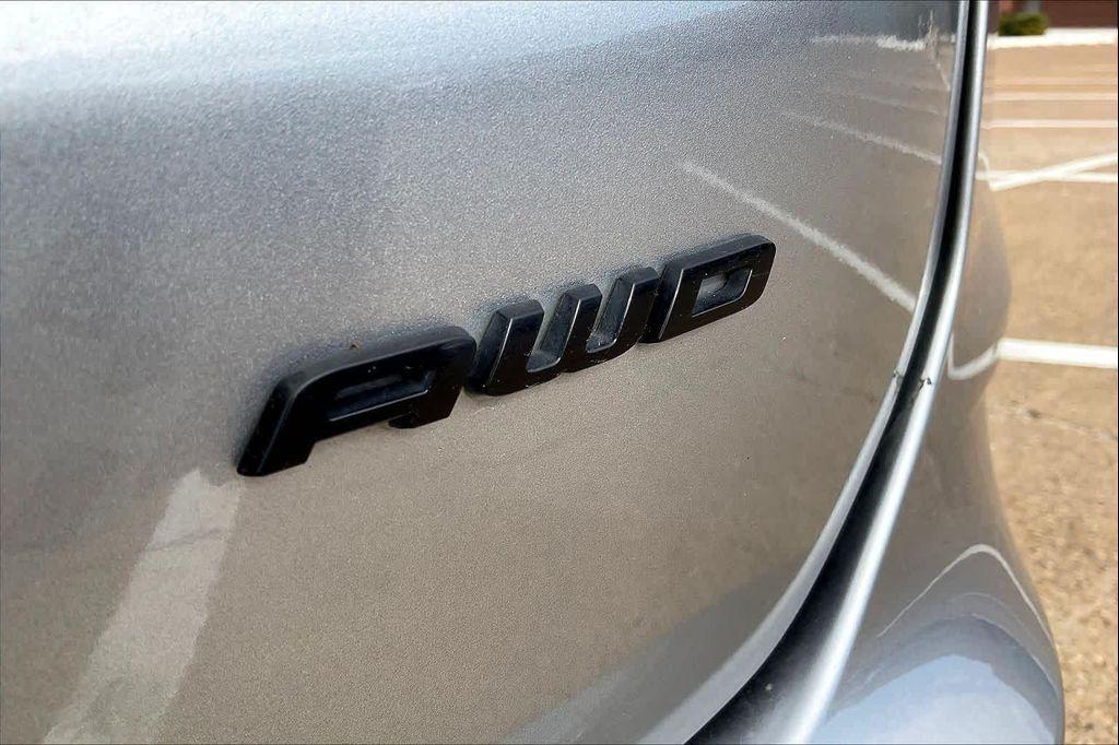 used 2022 Ford Edge car, priced at $22,250