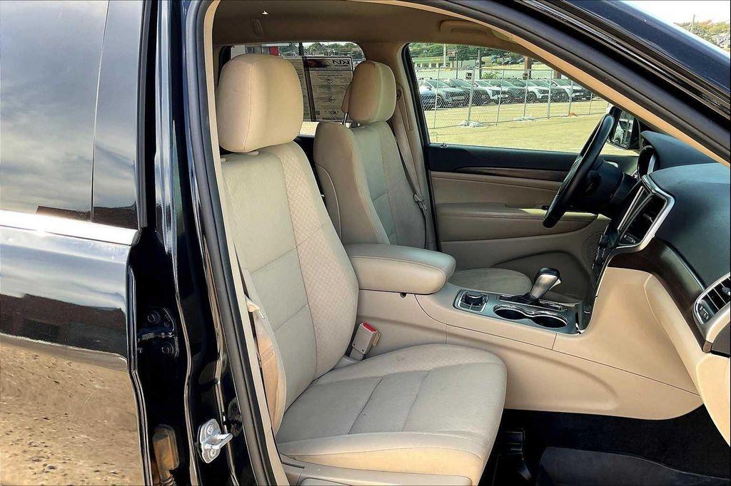 used 2018 Jeep Grand Cherokee car, priced at $13,151