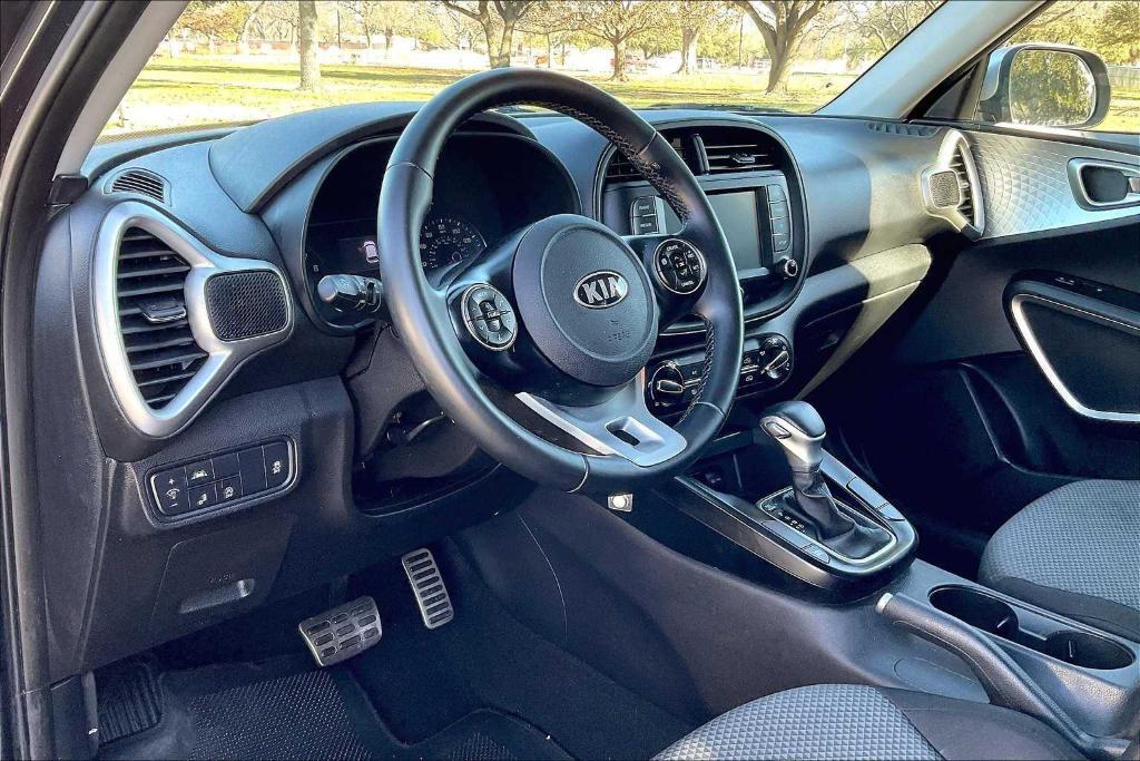 used 2021 Kia Soul car, priced at $16,329