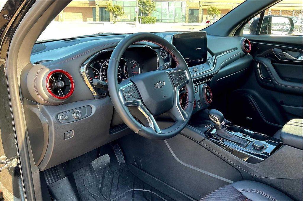 used 2025 Chevrolet Blazer car, priced at $34,899