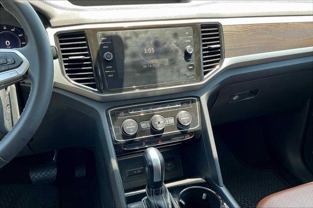 used 2022 Volkswagen Atlas car, priced at $24,398