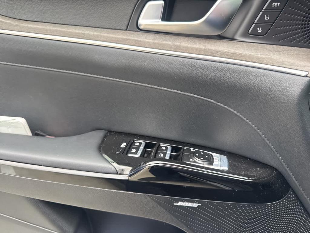 used 2024 Kia K5 car
