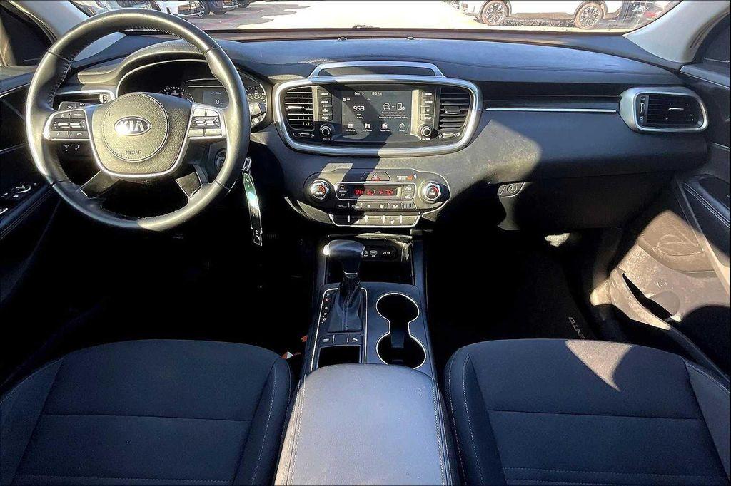 used 2020 Kia Sorento car, priced at $18,353