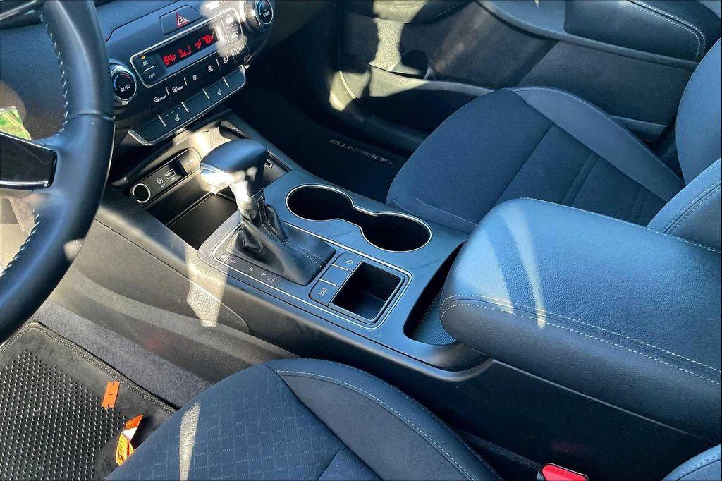 used 2020 Kia Sorento car, priced at $18,353