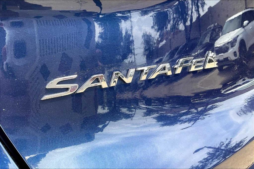 used 2021 Hyundai Santa Fe car, priced at $20,529