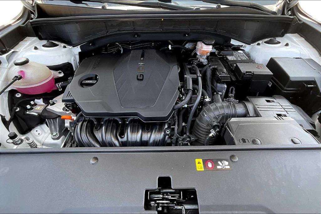 used 2023 Kia Sorento car, priced at $25,896
