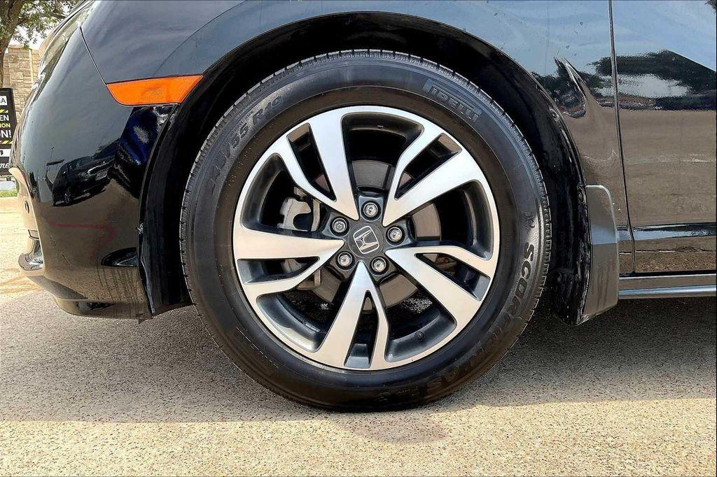 used 2023 Honda Odyssey car, priced at $33,680