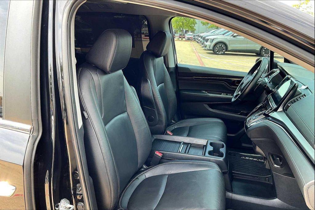 used 2023 Honda Odyssey car, priced at $33,680