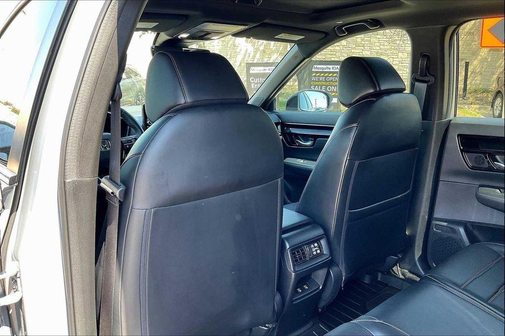 used 2023 Honda CR-V Hybrid car, priced at $32,594