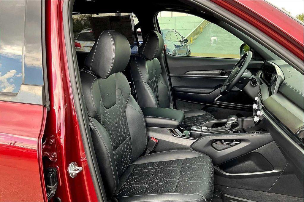 used 2024 Kia Telluride car, priced at $40,685