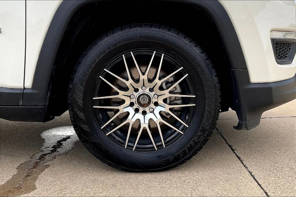 used 2019 Jeep Compass car, priced at $16,167