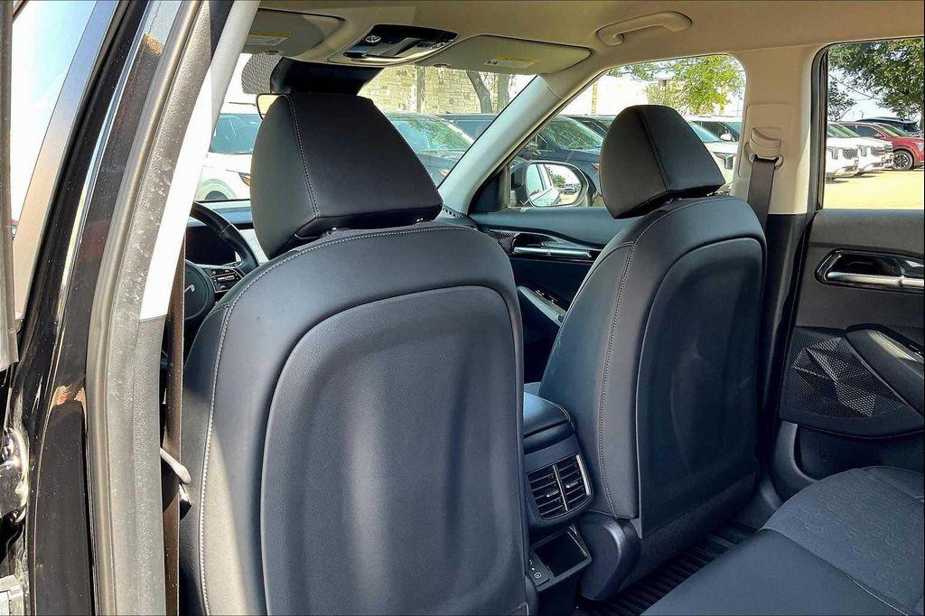 used 2024 Kia Seltos car, priced at $23,247