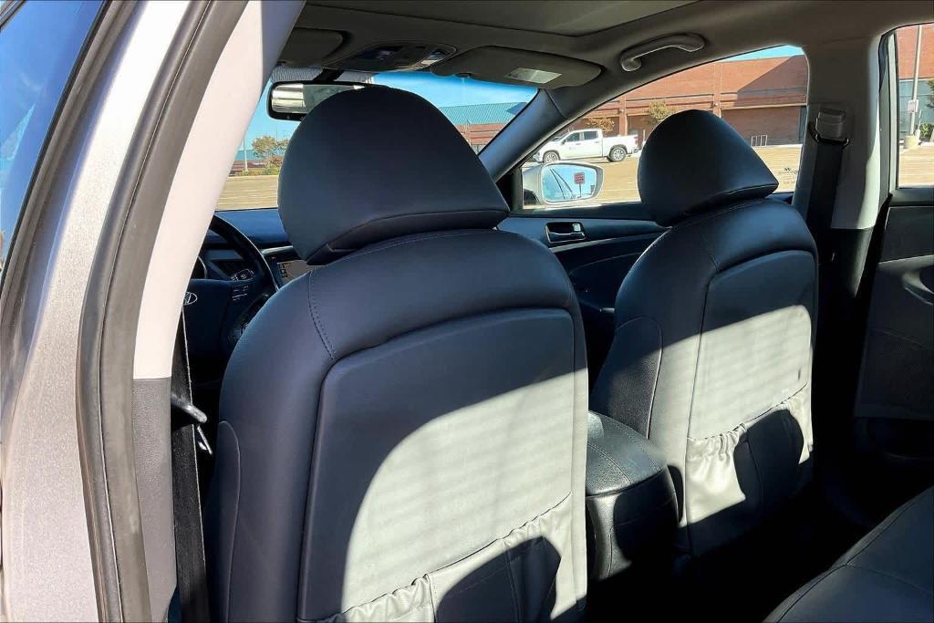 used 2014 Hyundai Sonata Hybrid car, priced at $9,489