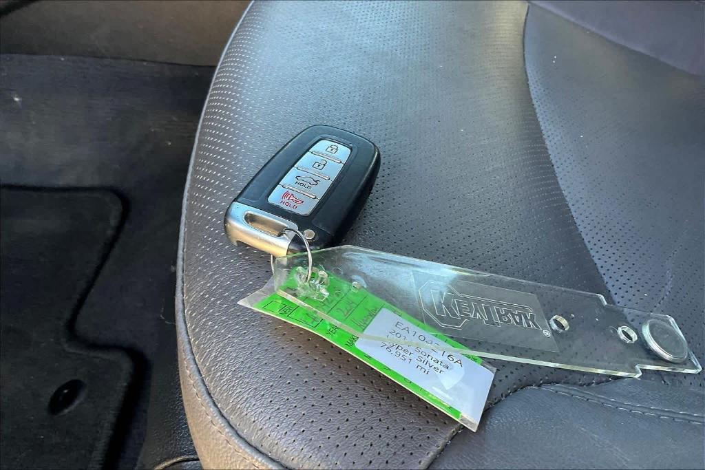 used 2014 Hyundai Sonata Hybrid car, priced at $9,489