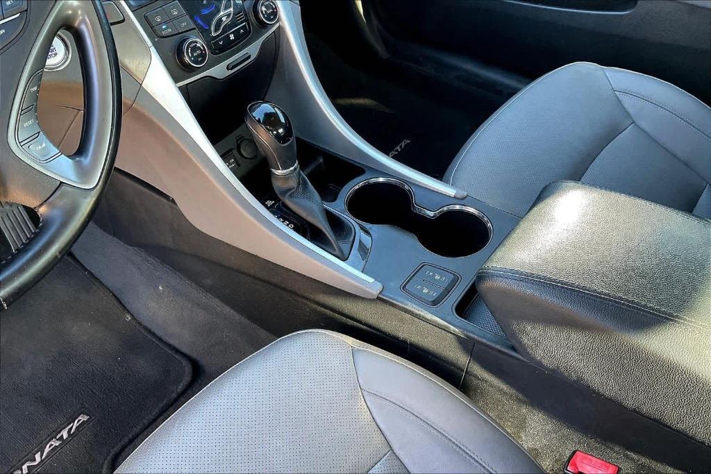 used 2014 Hyundai Sonata Hybrid car, priced at $9,489