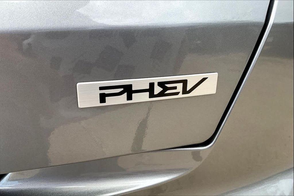 used 2023 Kia Sorento Plug-In Hybrid car, priced at $42,499