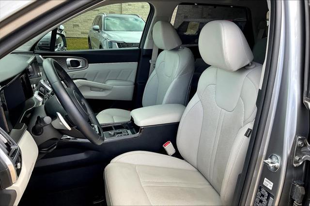 used 2023 Kia Sorento Plug-In Hybrid car, priced at $42,872