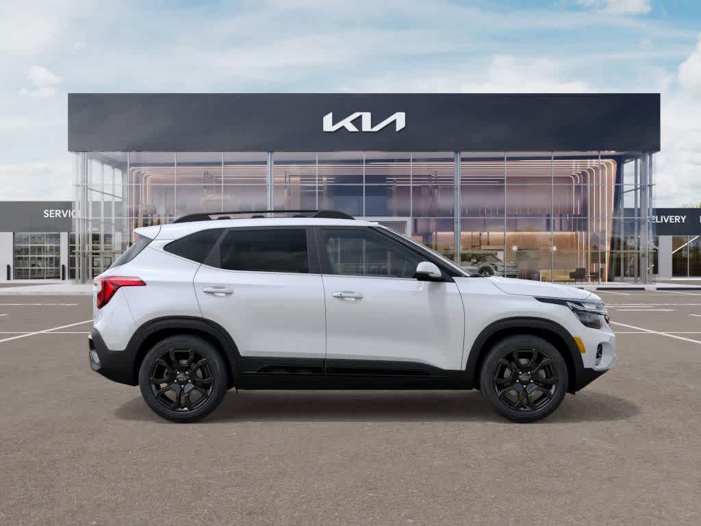 new 2025 Kia Seltos car, priced at $30,807