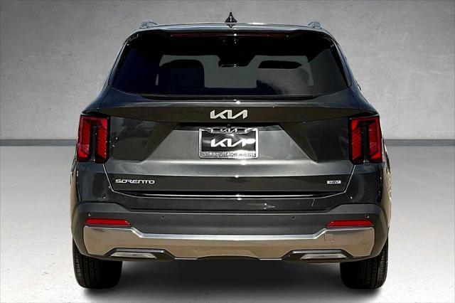 used 2025 Kia Sorento Hybrid car, priced at $42,309
