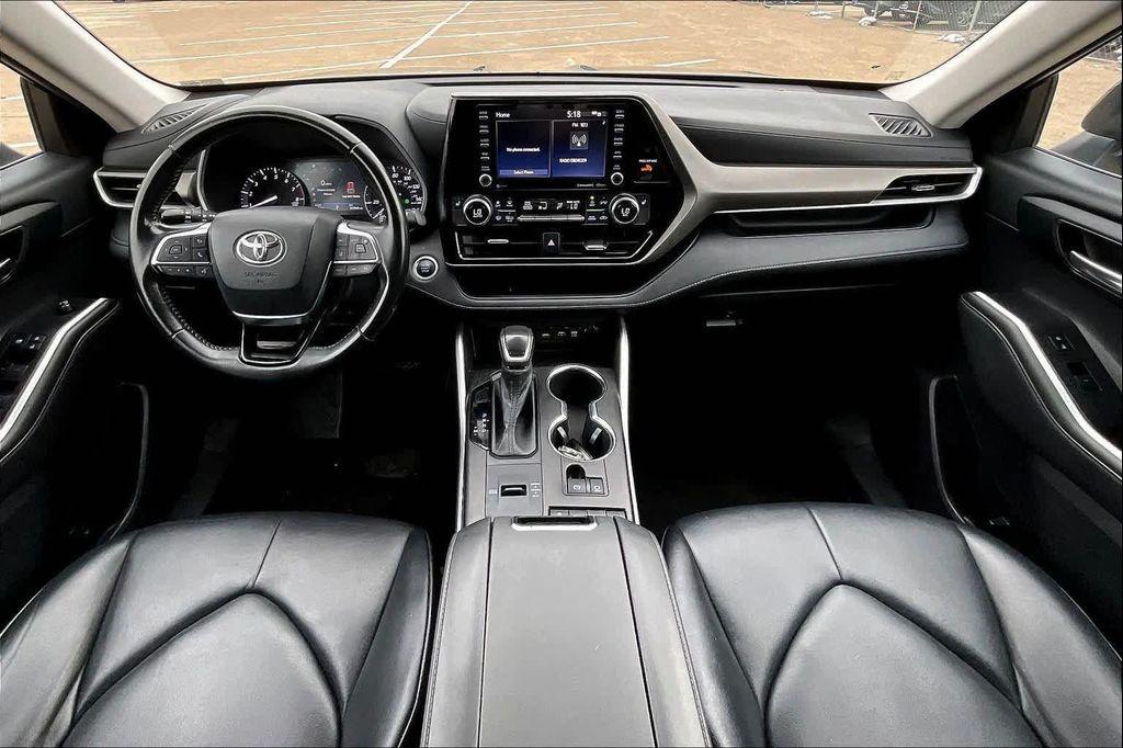 used 2021 Toyota Highlander car, priced at $27,693
