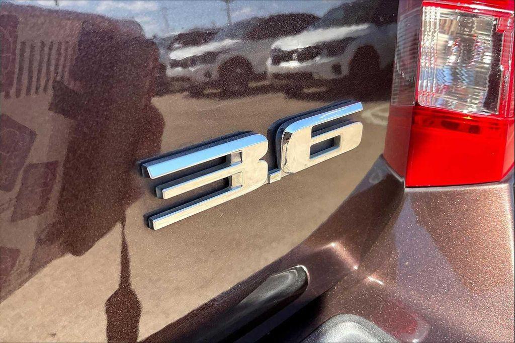 used 2016 Cadillac SRX car, priced at $12,787