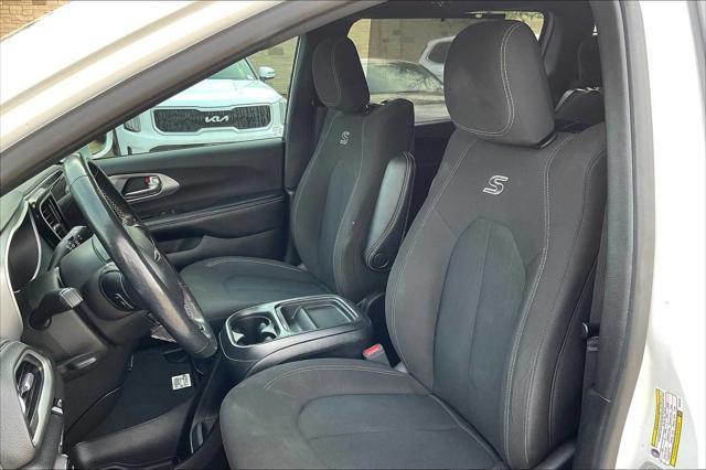 used 2021 Chrysler Pacifica car, priced at $21,499