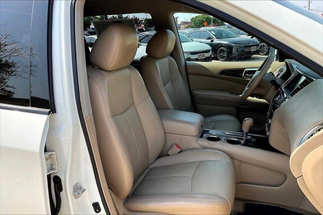 used 2015 Nissan Pathfinder car, priced at $9,063